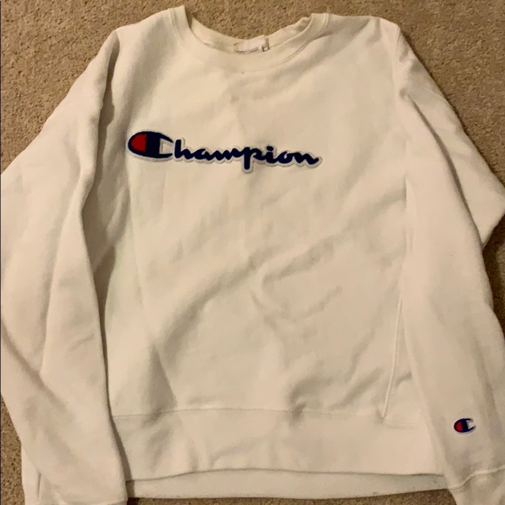 CHAMPION CREWNECK!!